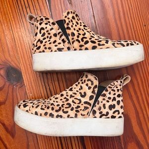 Steve Madden Leopard print sneakers